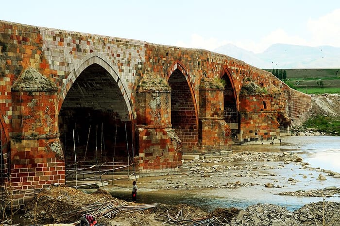 Çobandede Köprüsü, Köprüköy, Erzurum