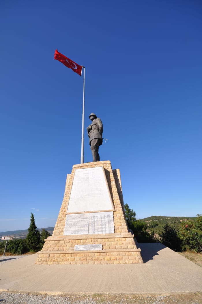Conkbayırı Atatürk Anıtı, Gelibolu