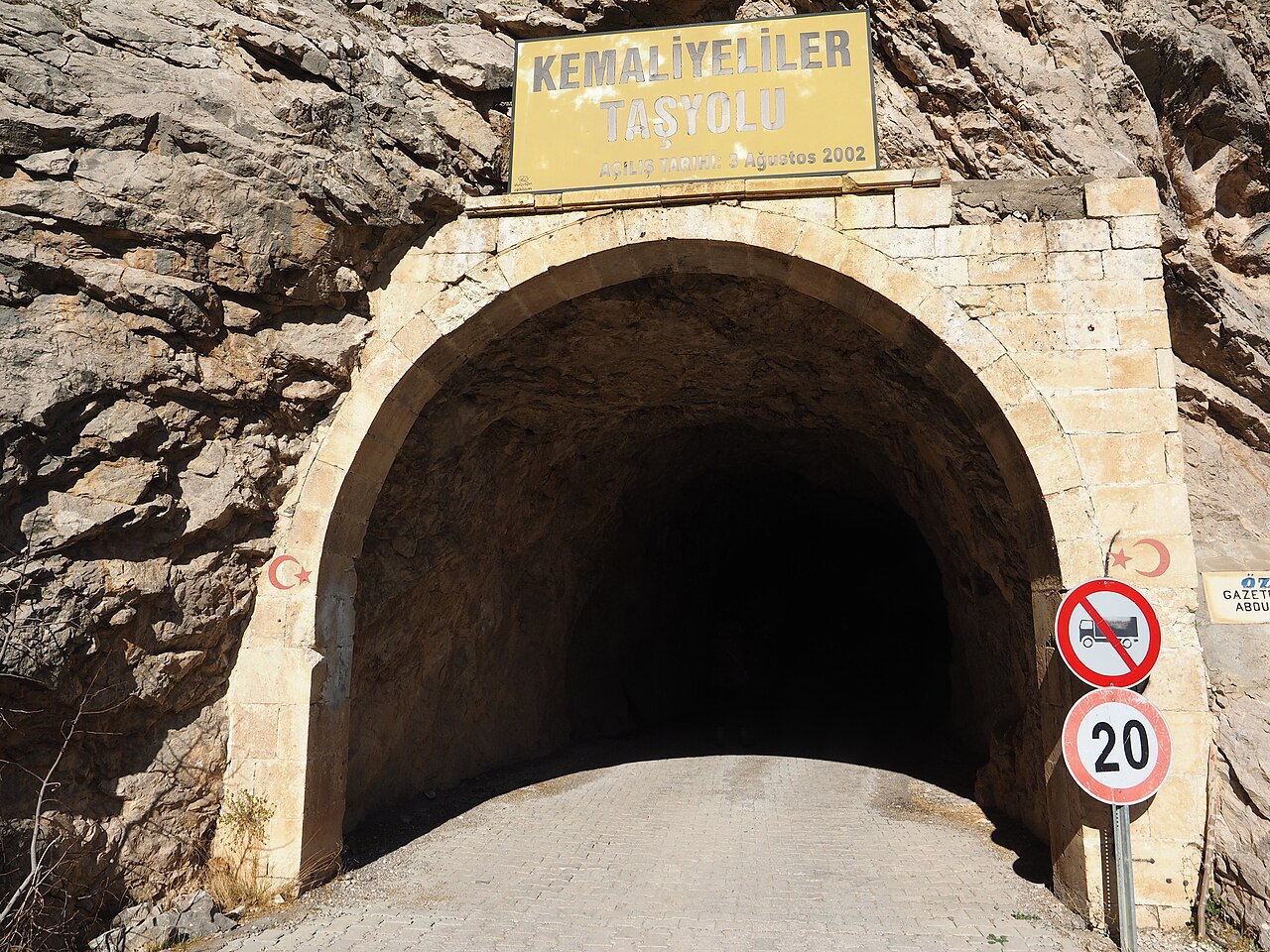 Kemaliye Taş Yolu, Erzincan