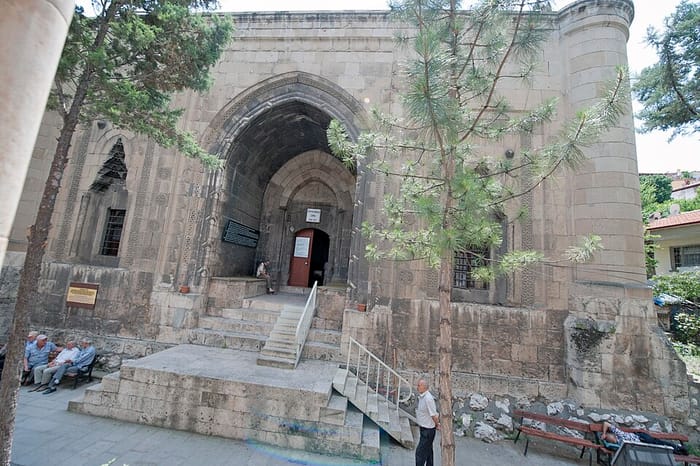 Gök Medrese Camii, Amasya