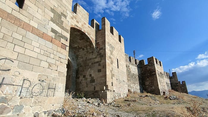 Hasankale (Pasinler Kalesi), Pasinler, Erzurum