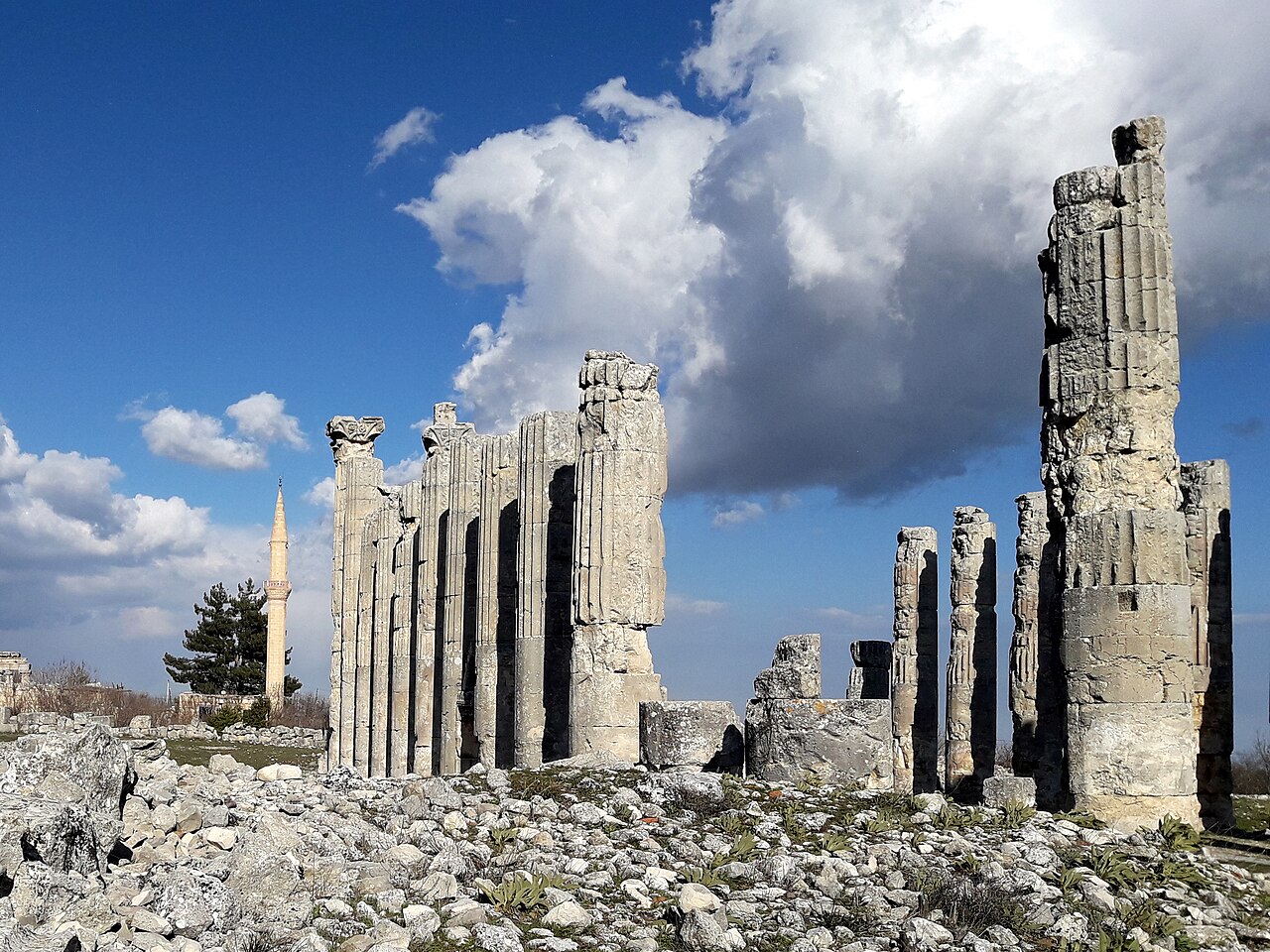 Uzuncaburç Antik Kenti, Mersin