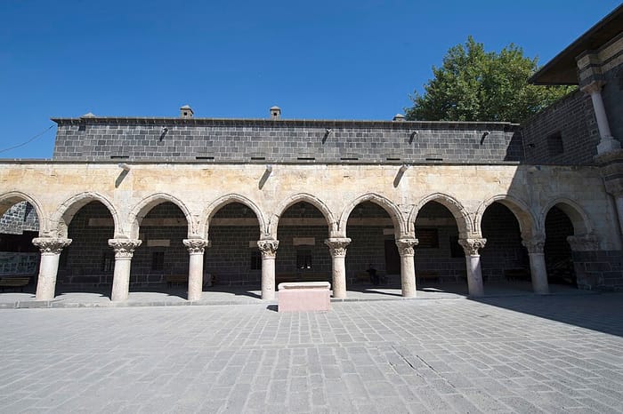 Mesudiye Medresesi, Diyarbakır