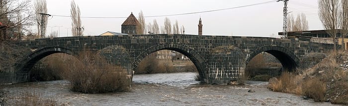 Taş Köprü, Kars Çayı, Kars