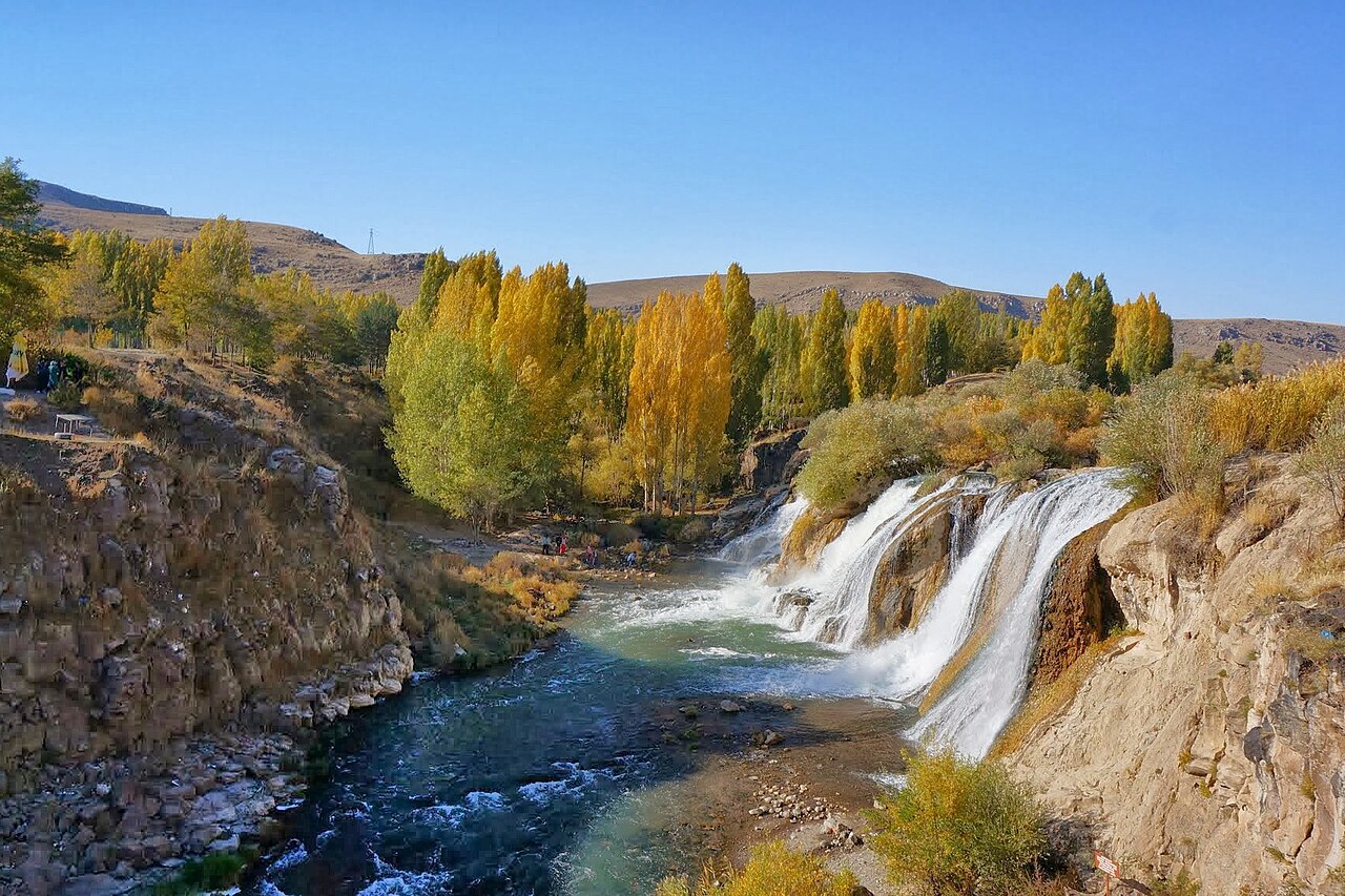 Muradiye Şelalesi, Van