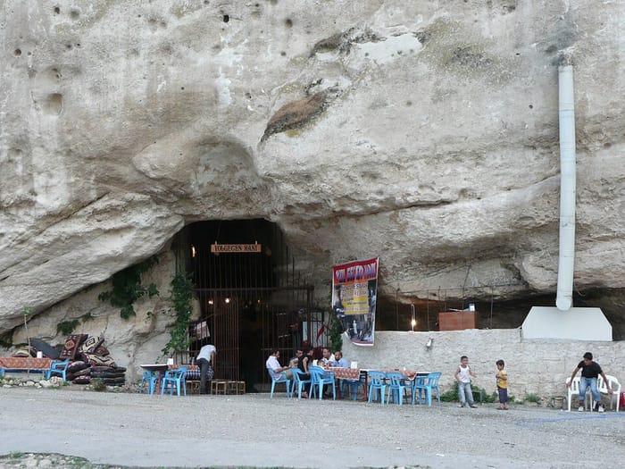 Yol Geçen Hanı, Hasankeyf, Batman