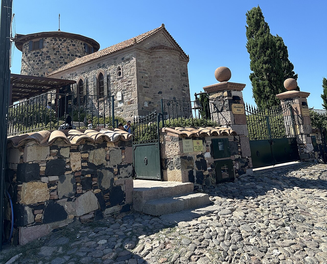 Agios Yannis Kilisesi, Balikesir
