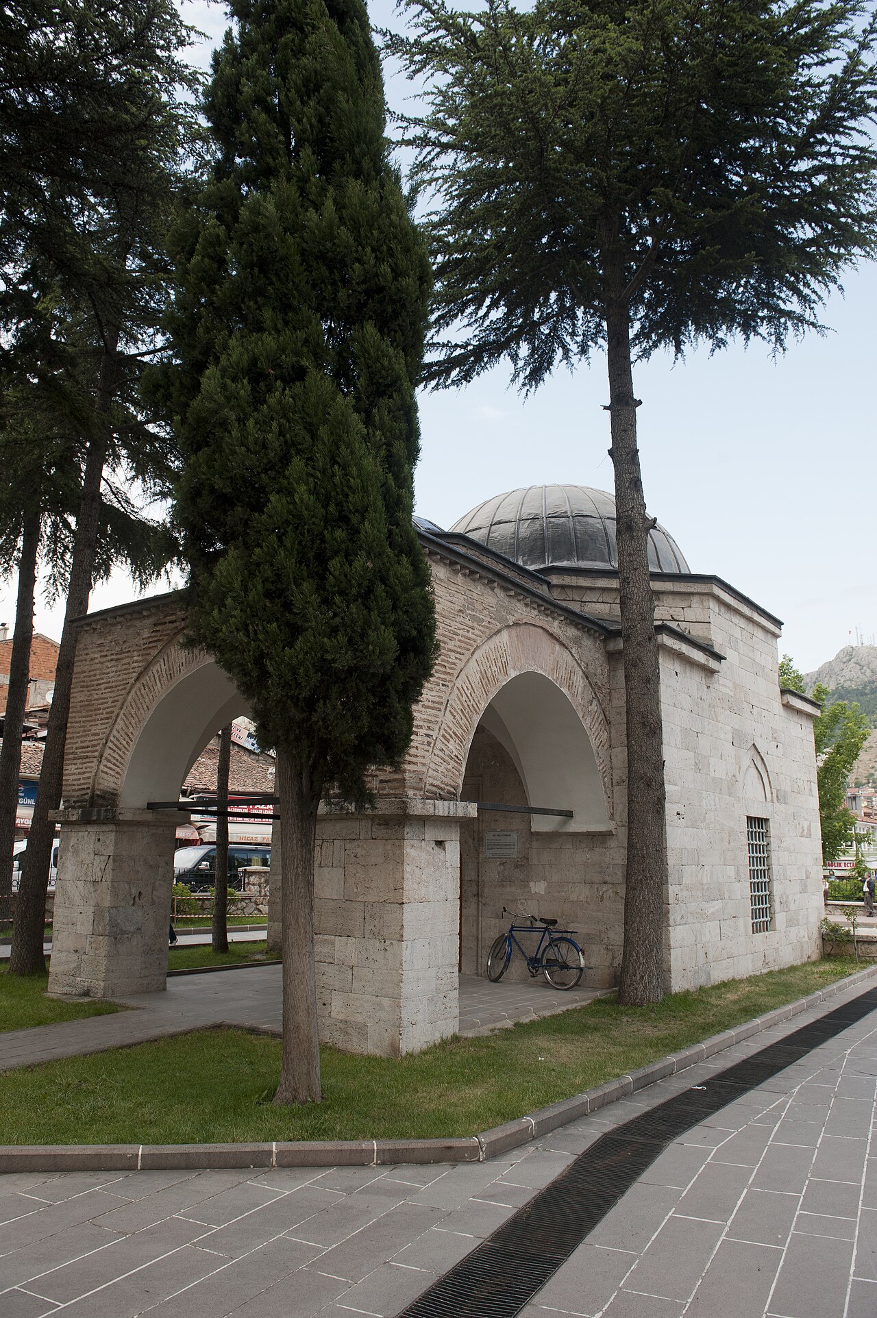Ali Paşa Camii ve Türbesi, Tokat