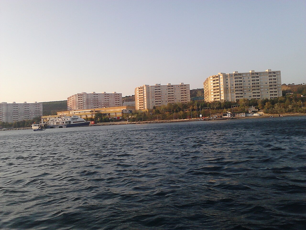 Armutlu Sahili, Yalova