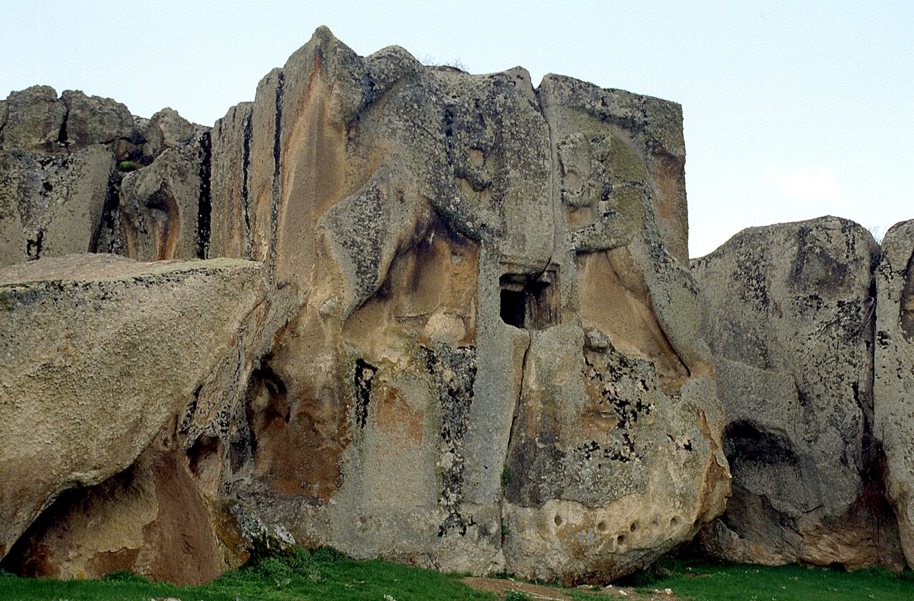 Aslantaş-Yılantaş Ören Yeri, Afyonkarahisar
