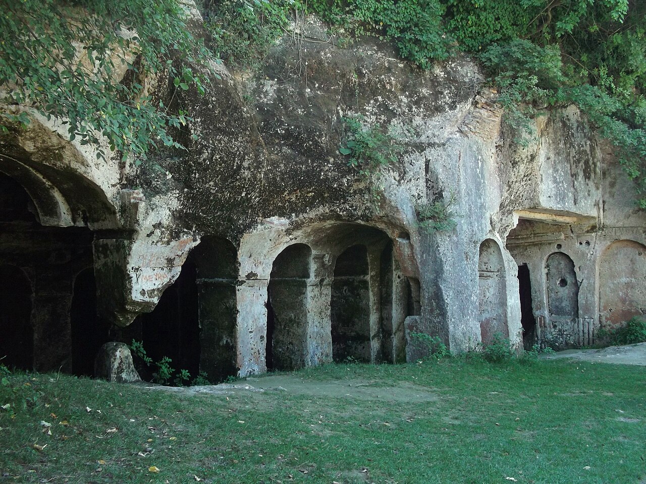 Aya Nikola Manastırı, Kırklareli