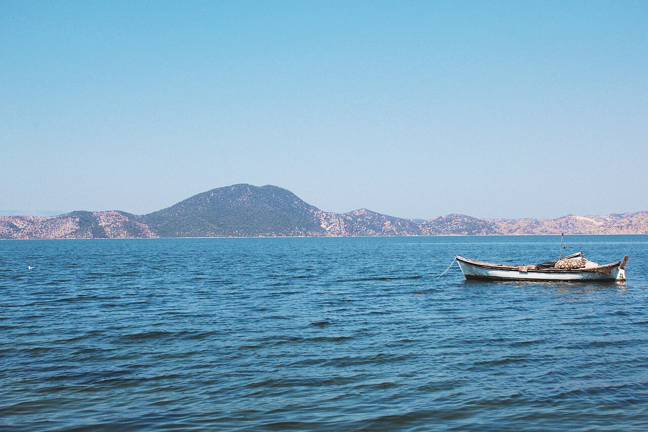 Bafa Gölü Tabiat Parkı, Aydın