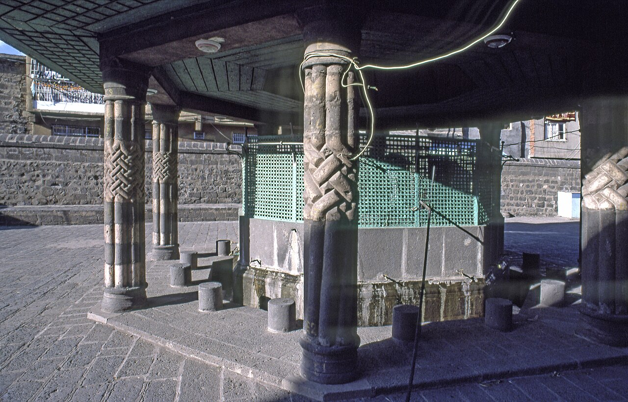 Behram Paşa Camii, Diyarbakır