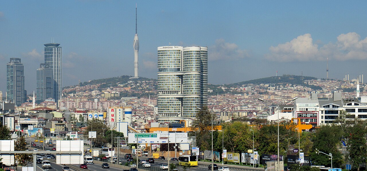 Çamlıca Tepesi, Istanbul
