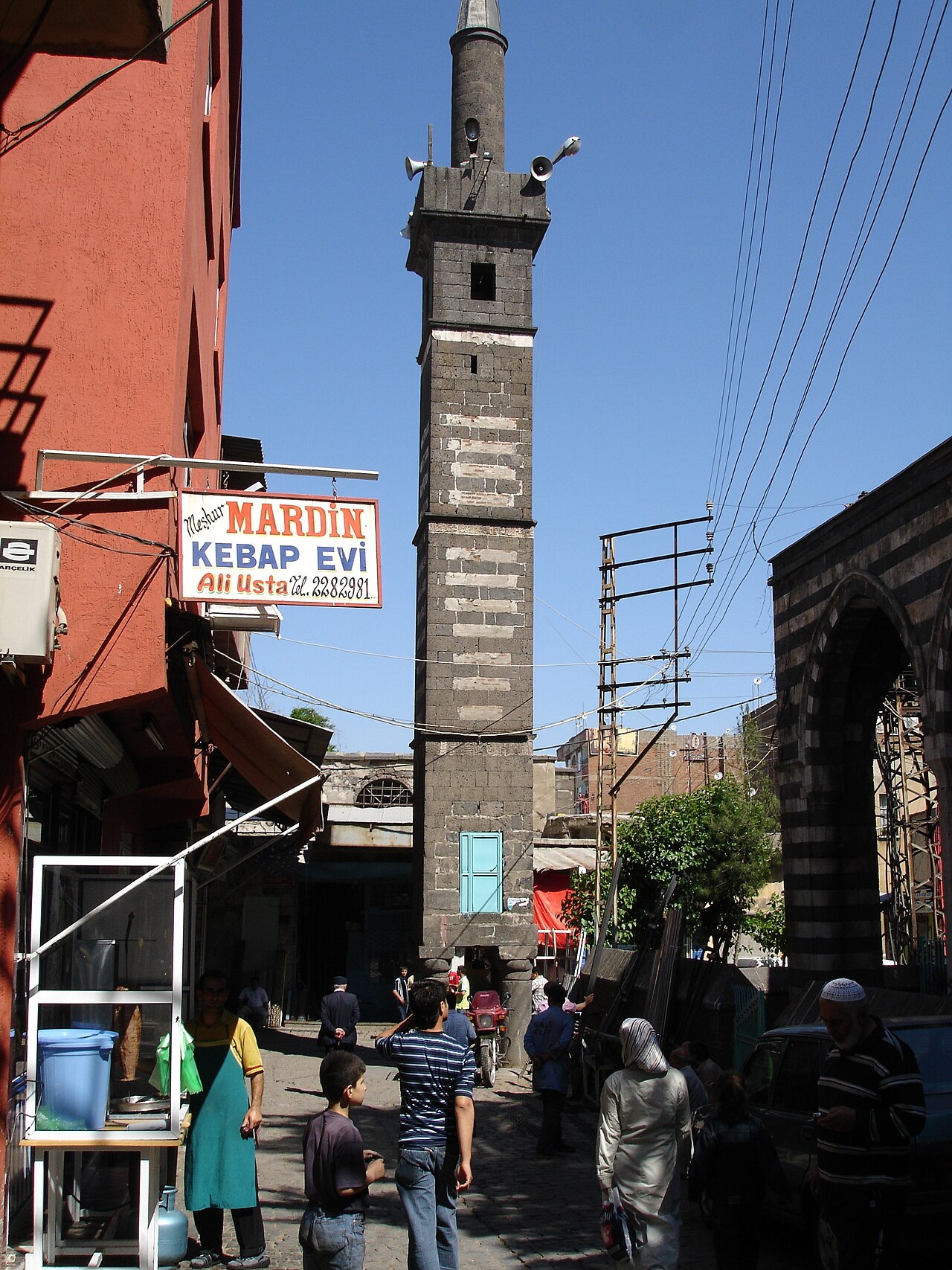 Dört Ayaklı Minare, Diyarbakır