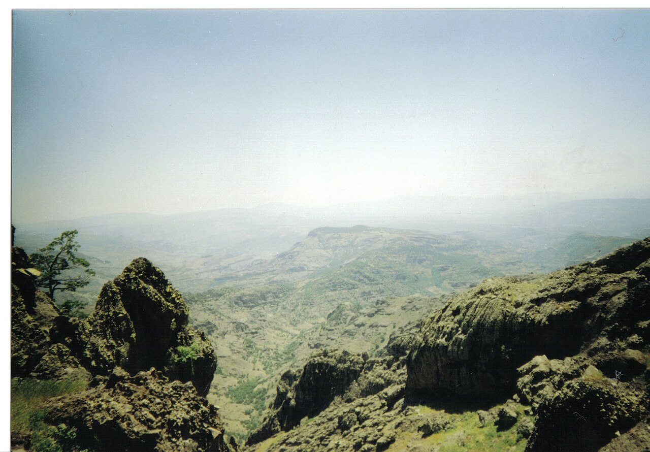 Düzgün Baba Türbesi, Tunceli