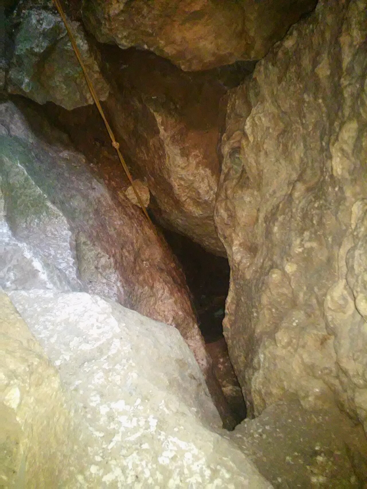 Elâzığ Buzluk Mağarası, Elâzığ