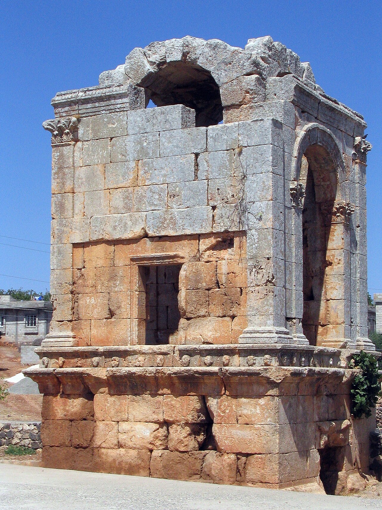 Elif Anıt Mezarı, Gaziantep