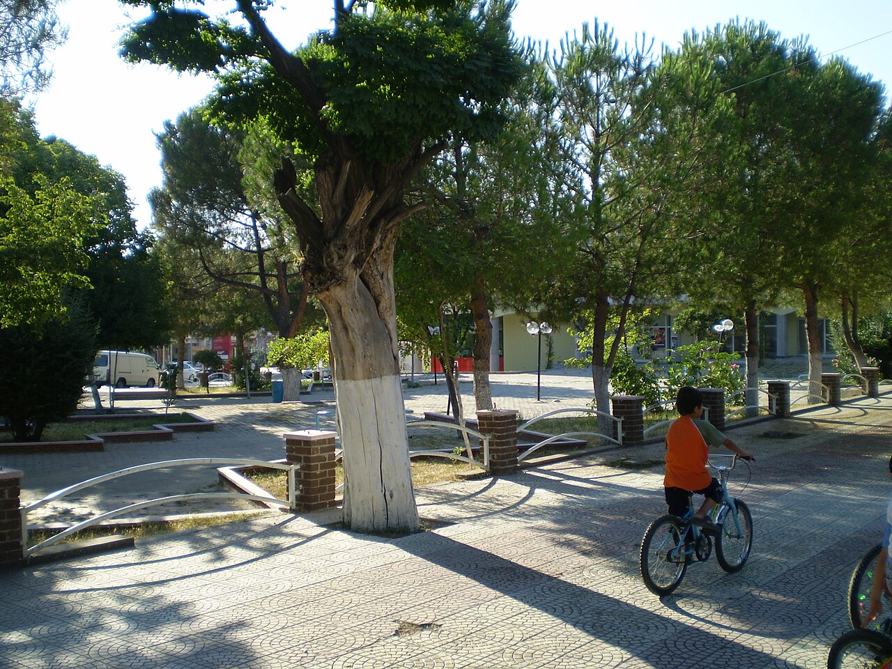 Gördes Millet Bahçesi, Manisa