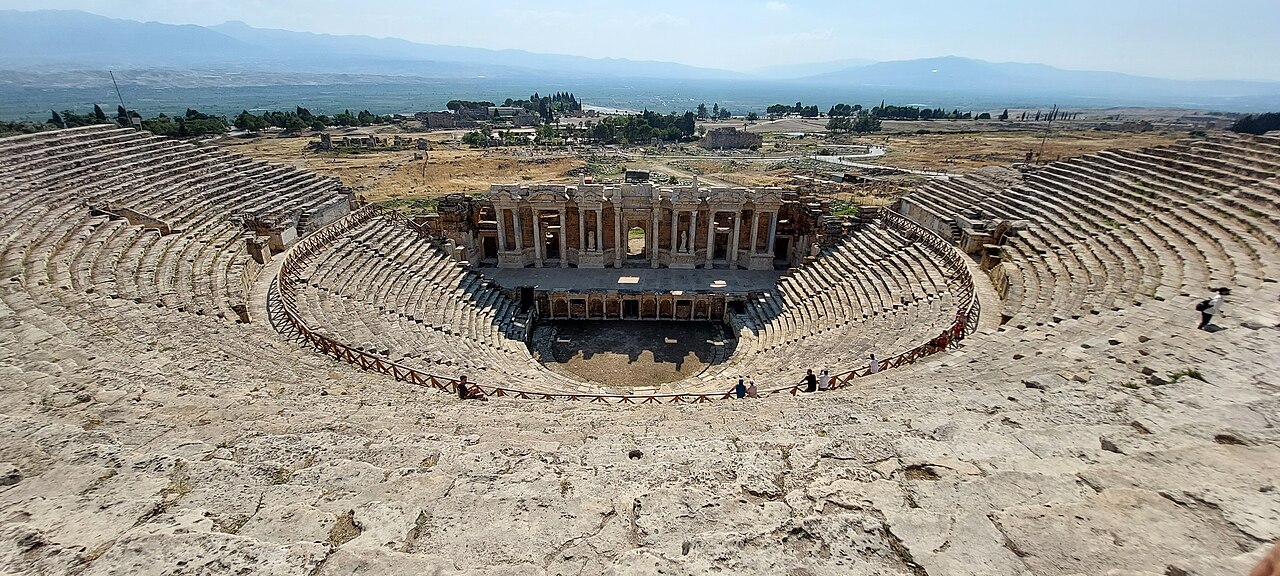 Hierapolis Antik Tiyatrosu, Denizli
