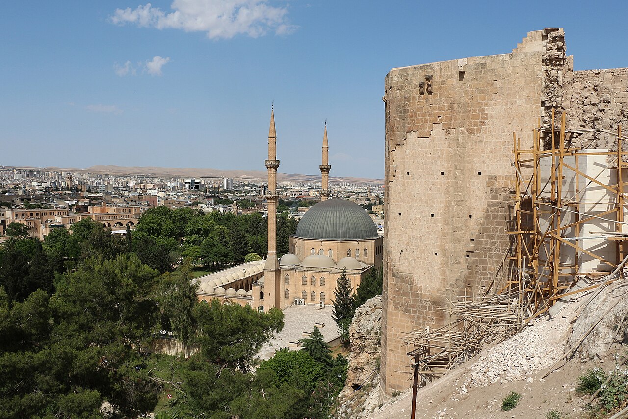 Hz. İbrahim Makamı (Mevlid-i Halil Mağarası), Sanliurfa