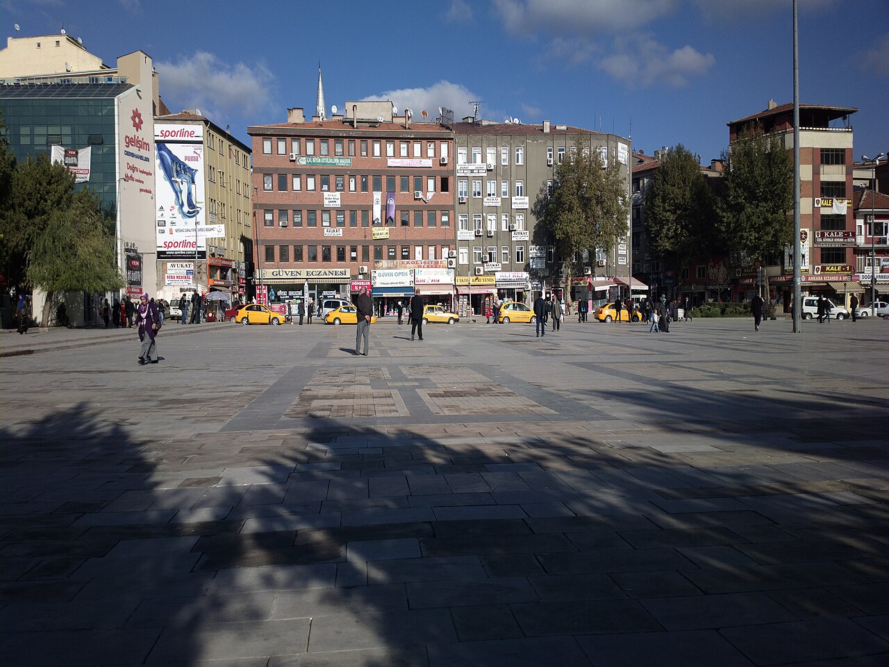 Kırıkkale Cumhuriyet Meydanı, Kirikkale