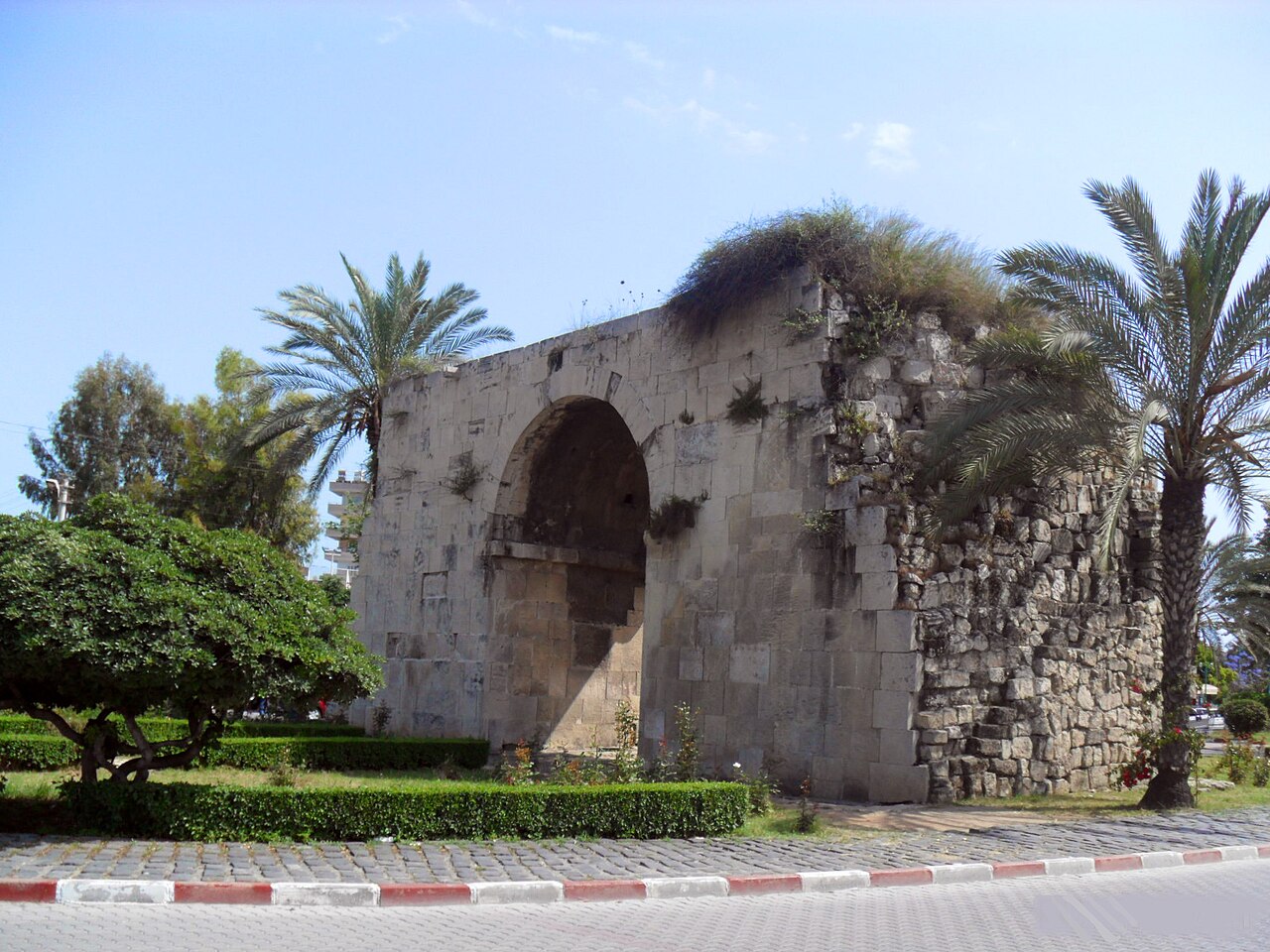 Kleopatra Kapısı, Mersin