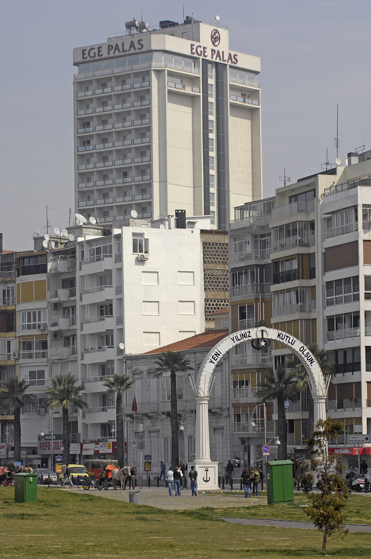 Kordon, İzmir