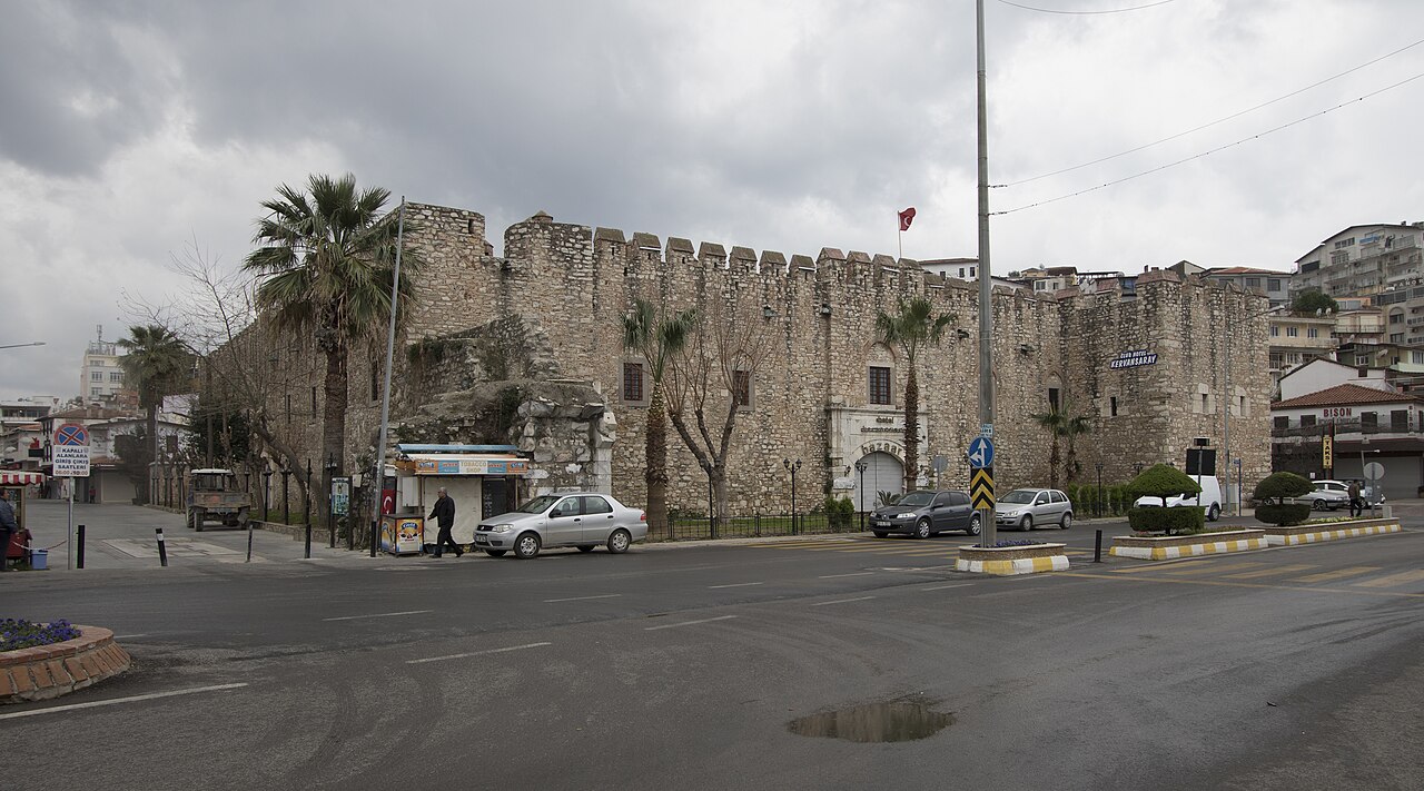 Kuşadası Öküz Mehmet Paşa Kervansarayı, Aydın