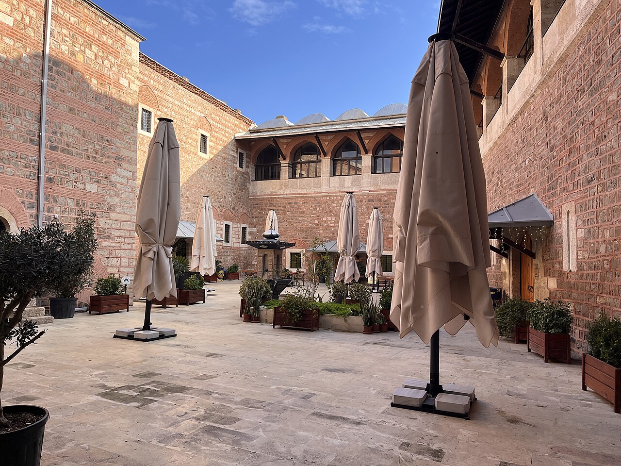 Rüstem Paşa Kervansarayı, Edirne