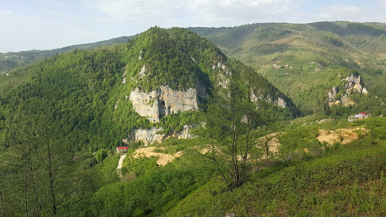 Şahin Kayası, Giresun