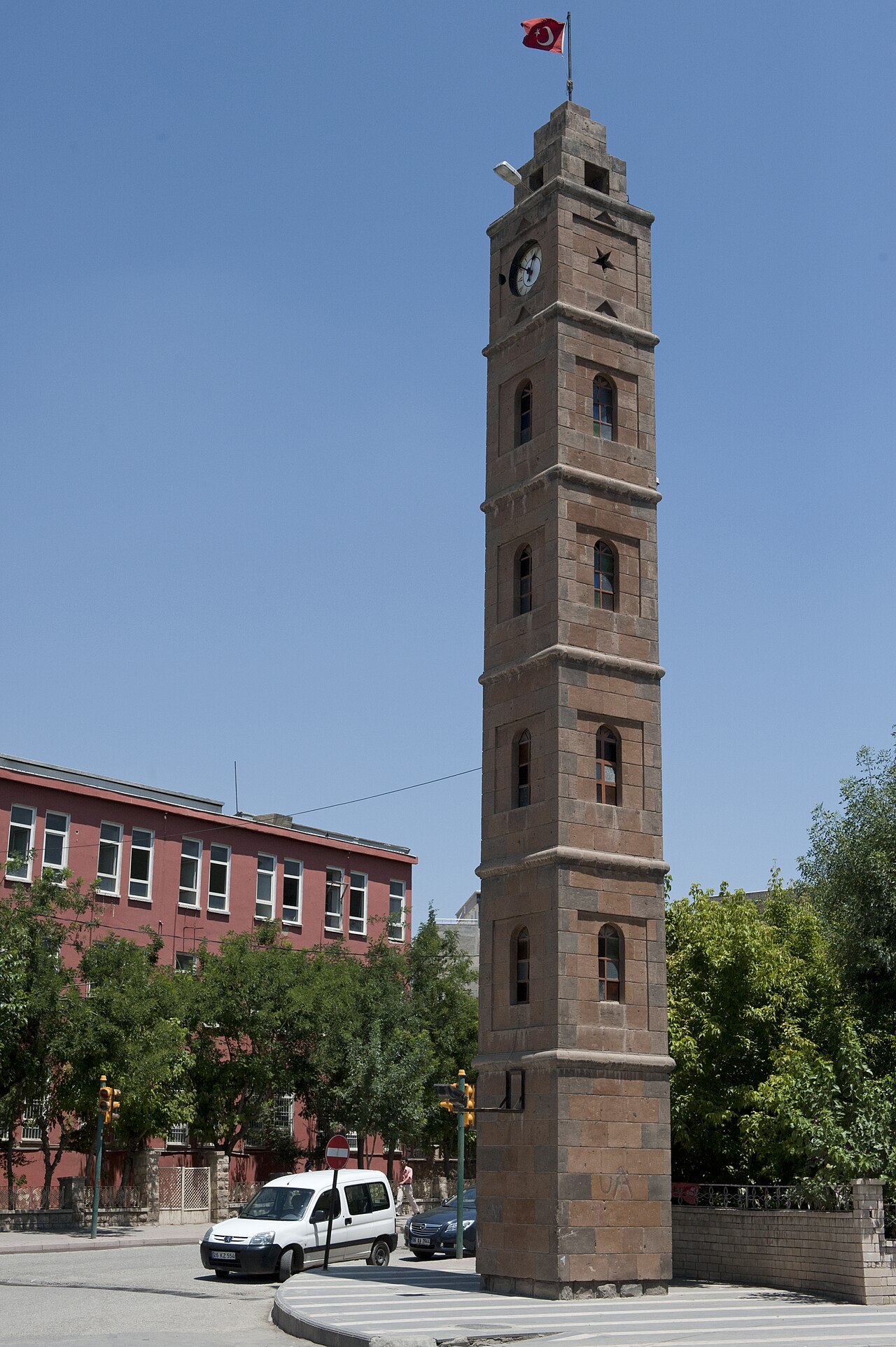 Siirt Saat Kulesi, Siirt