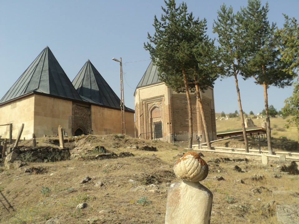 Sultan Melik Türbesi, Erzincan