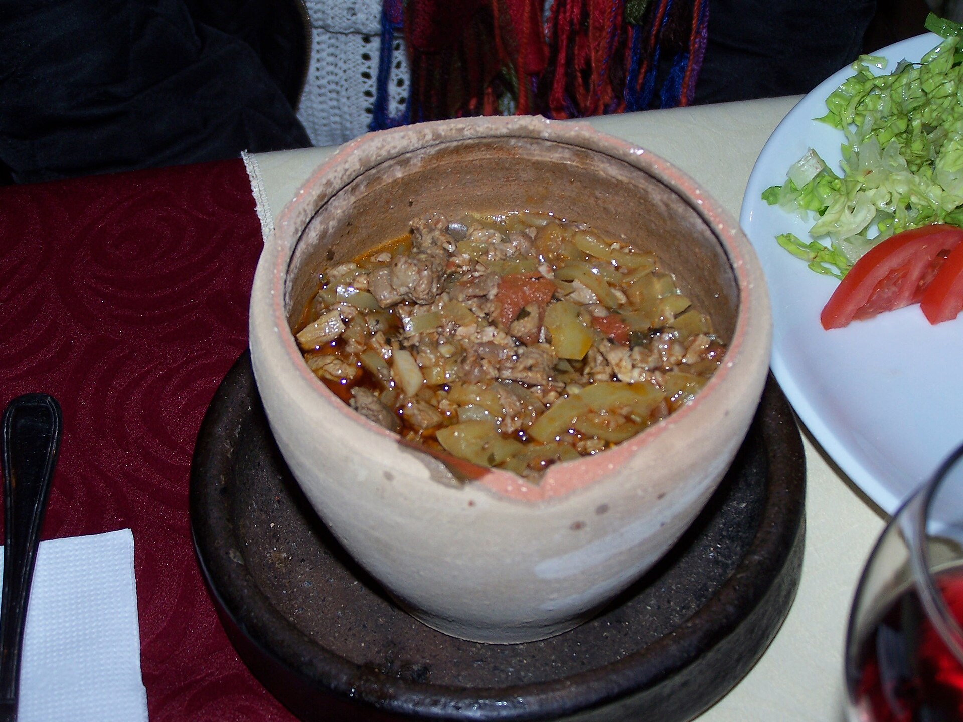 Testi Kebabı - Aksaray yöresel yemeği