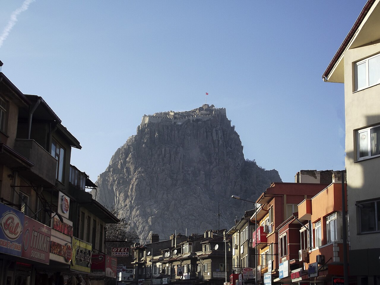 Uzun Çarşı, Afyonkarahisar