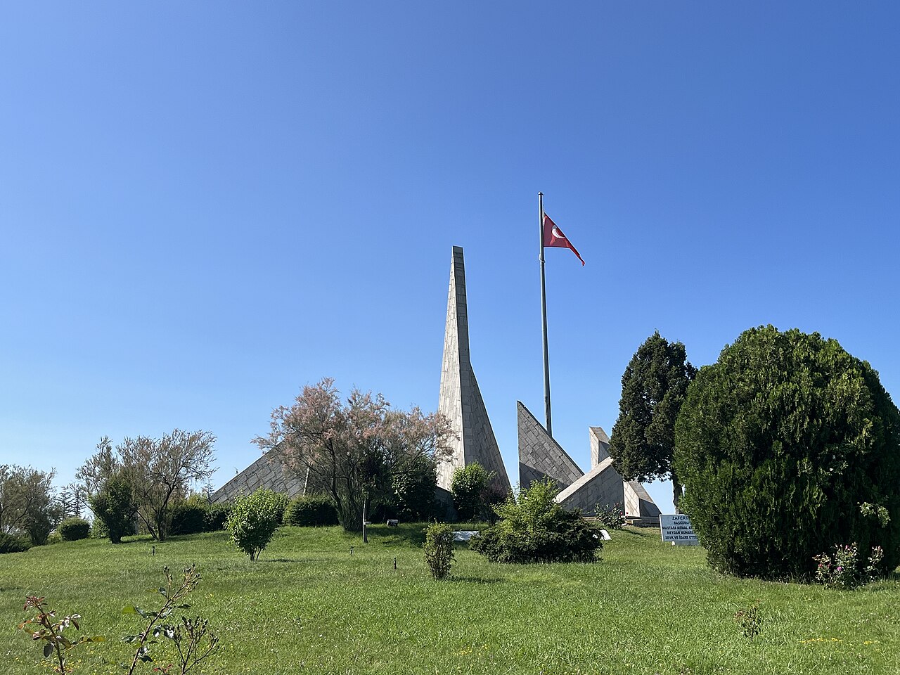 Zafer Anıtı, Kutahya