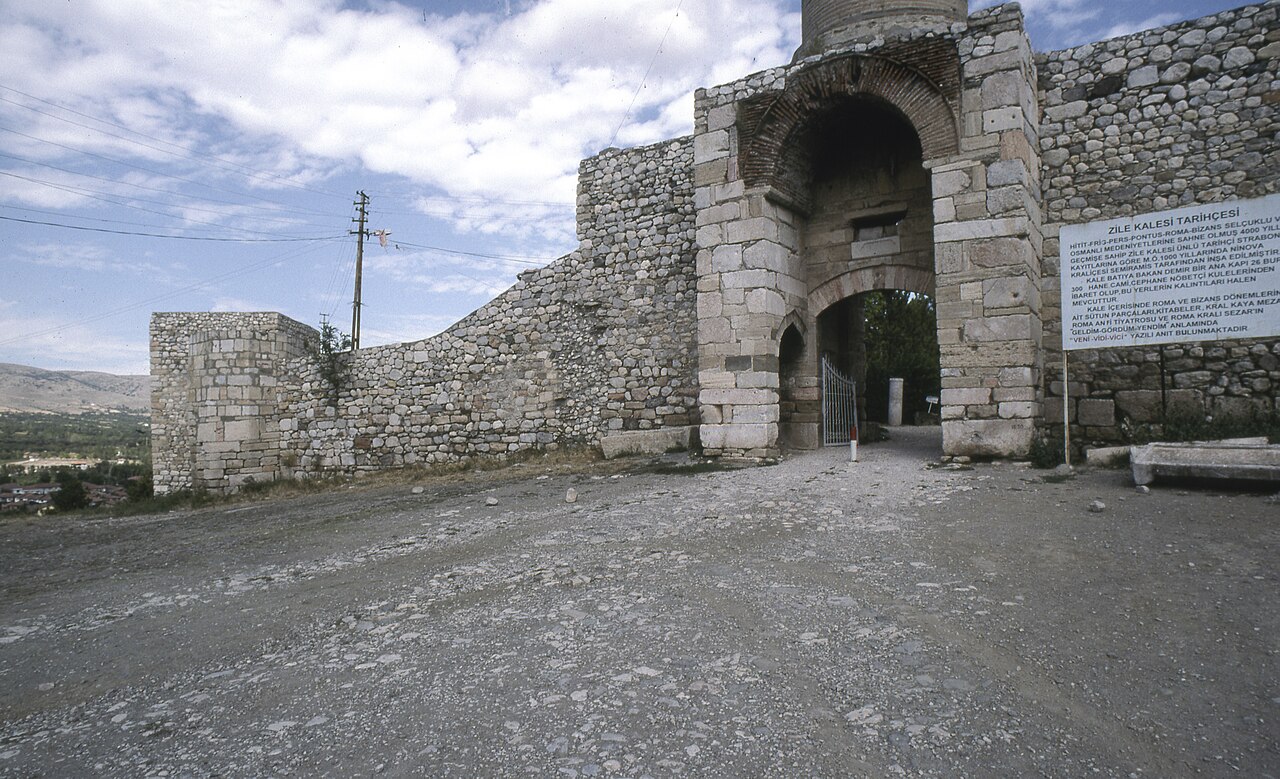 Zile Kalesi, Tokat