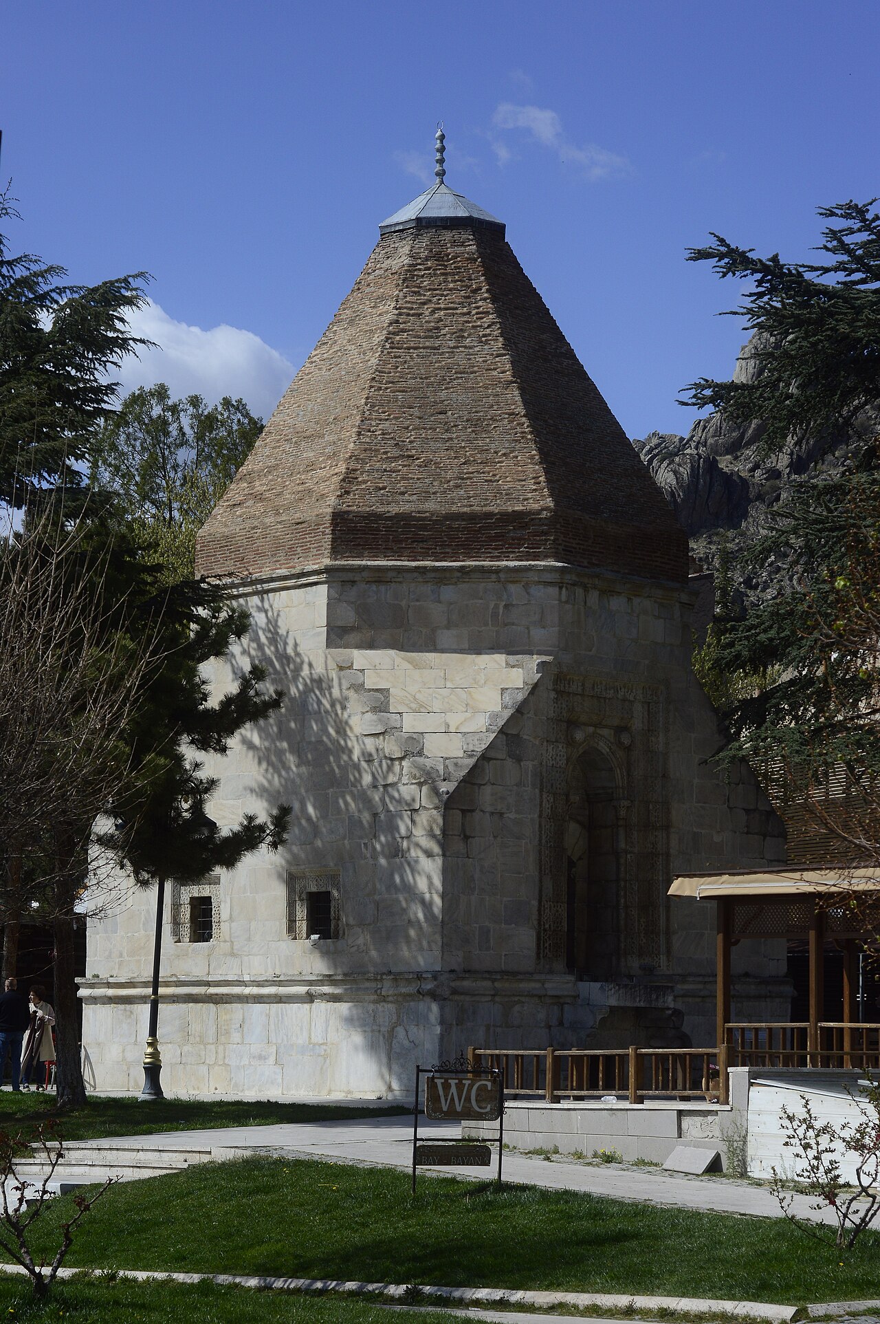 Alemşah Türbesi, Eskisehir