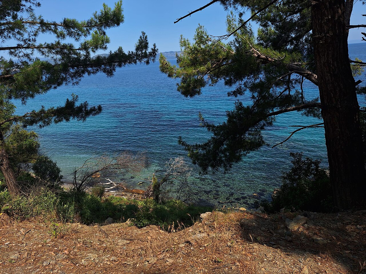 Güzelçamlı Sahili, Aydın