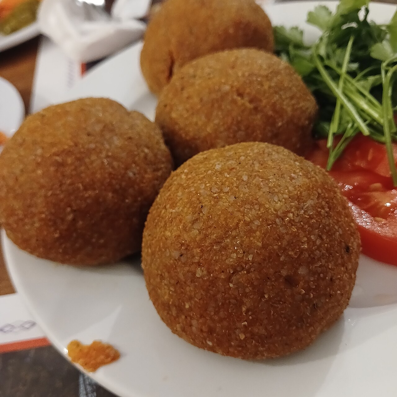İçli Köfte - Elazığ yöresel yemeği