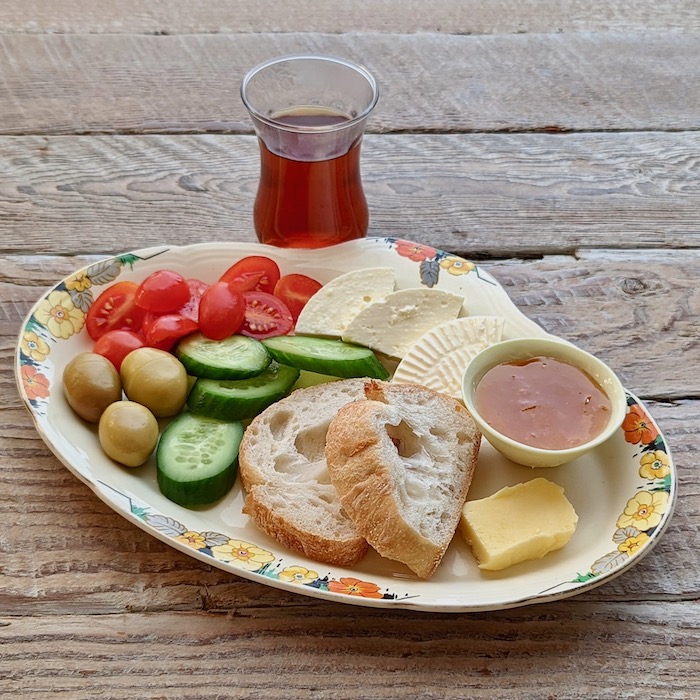 🧀🍅 Kahvaltı Tabağı