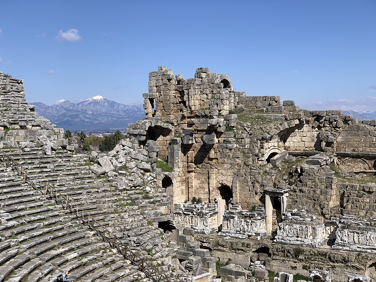 Perge Tiyatrosu, Antalya
