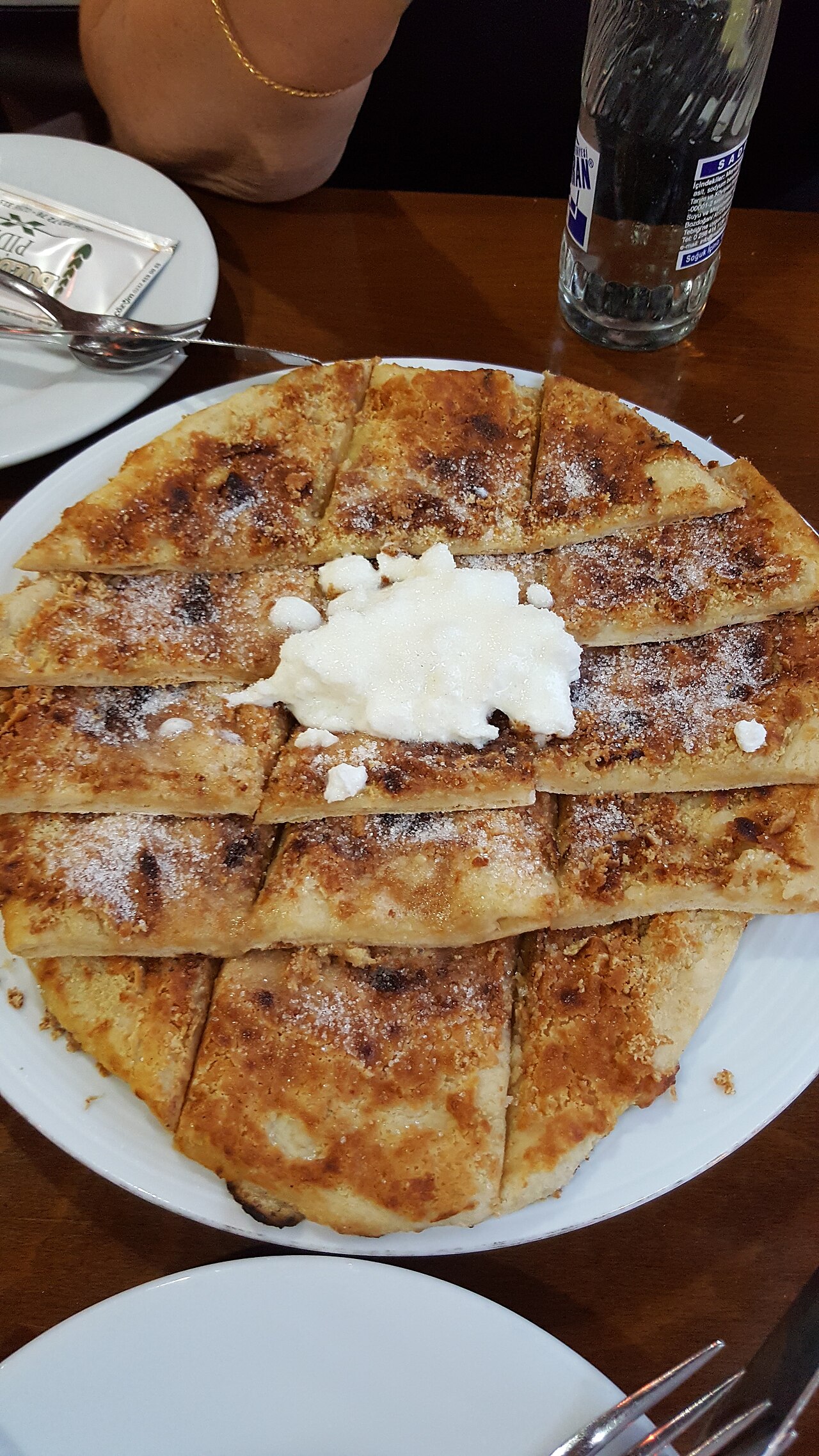 Tahinli Pide tarifi